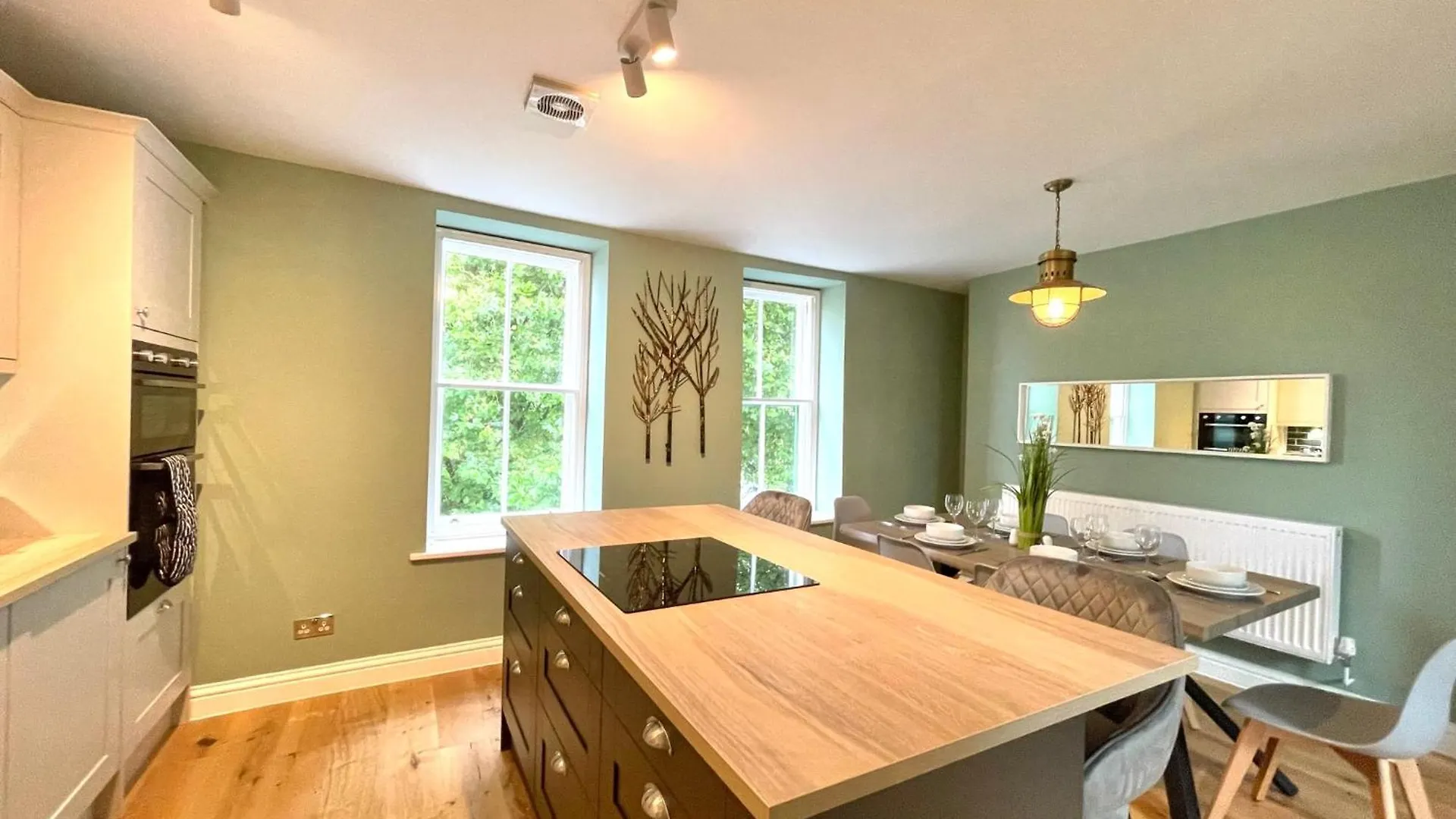 2 Bedroom Apartments Stopoverz Bristol Velká Británie