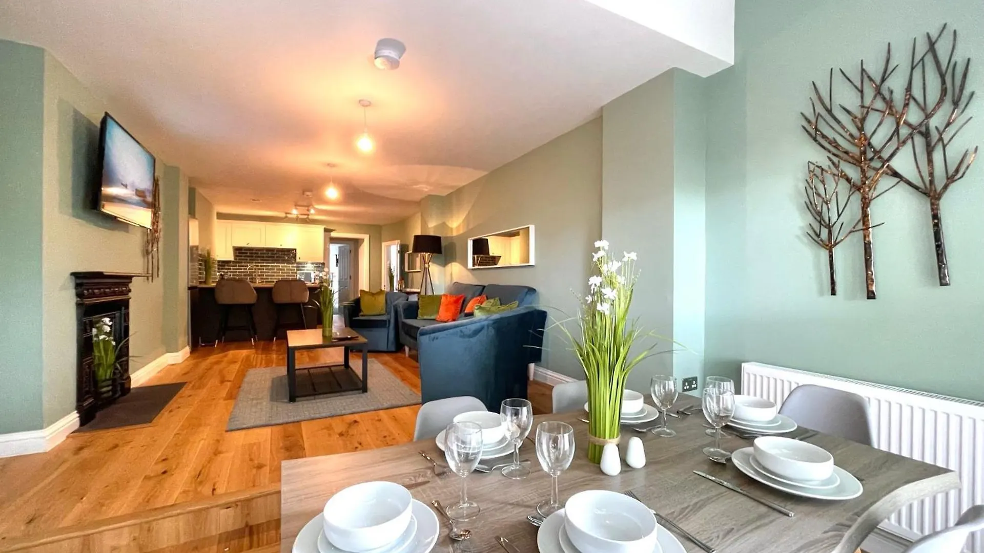 2 Bedroom Apartments Stopoverz Bristol