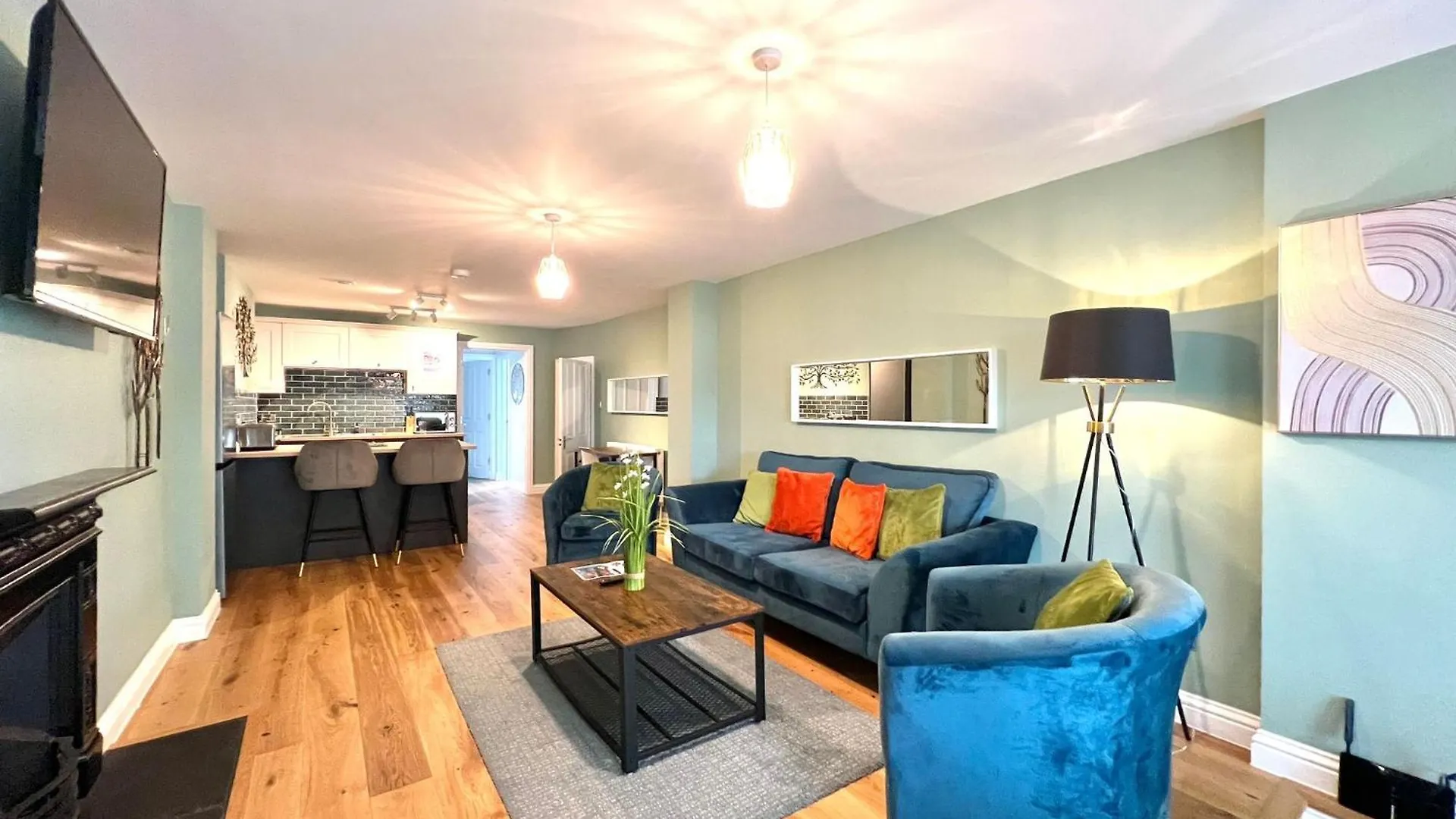 2 Bedroom Apartments Stopoverz Bristol