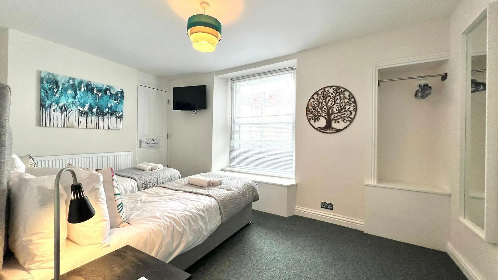 2 Bedroom Apartments Stopoverz Bristol